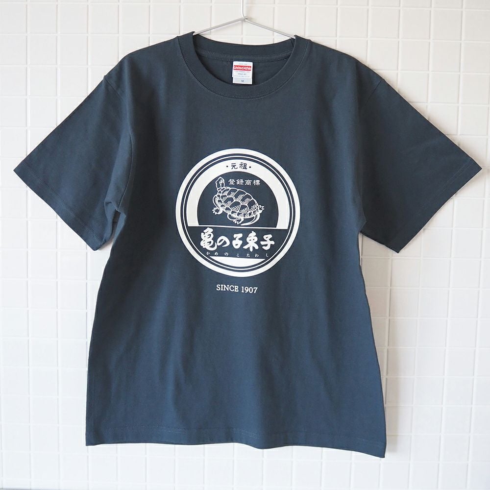 亀の子束子 ロゴ Tシャツ2 | アパレル - 亀の子束子公式オンラインストア